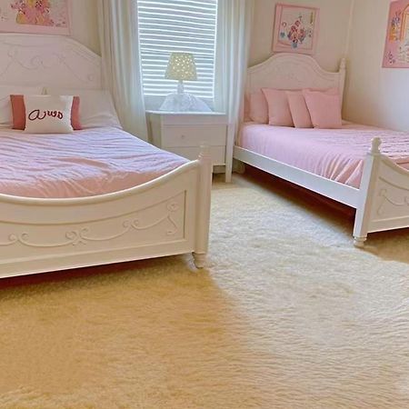 Family Retreat - Double Rms Or King Rms Shared Bath - Luxury Club-Pool Spa-Near Disney Parks With Wifi Davenport Exterior photo